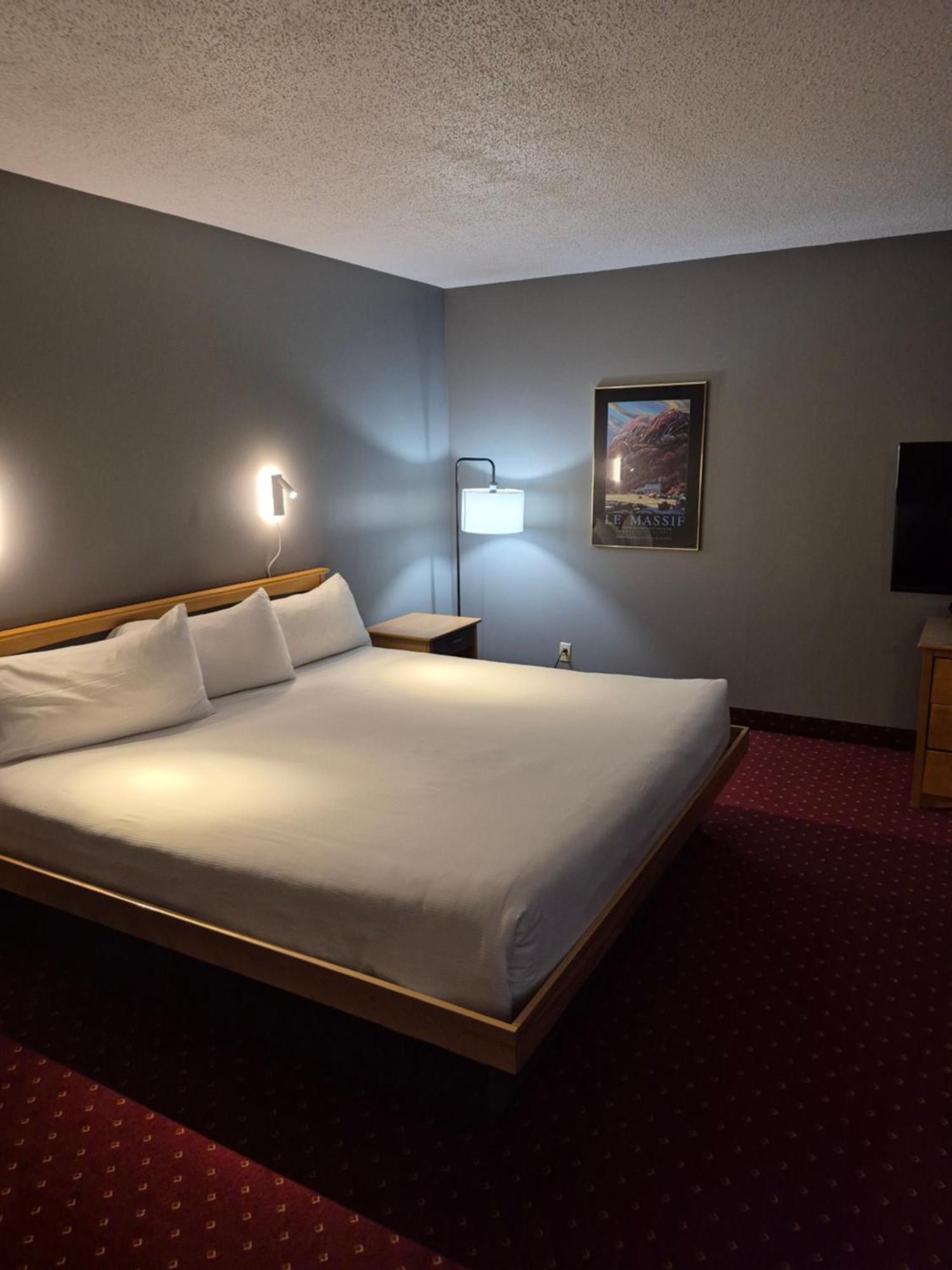 Hotel Baie Saint Paul Ngoại thất bức ảnh
